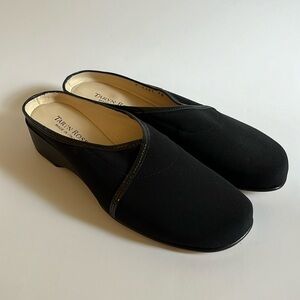 Taryn Rose Kaven Slides stretch fabric black 38 8 New!